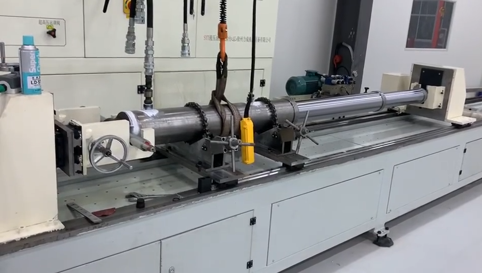 hydraulic cylinder pressure test